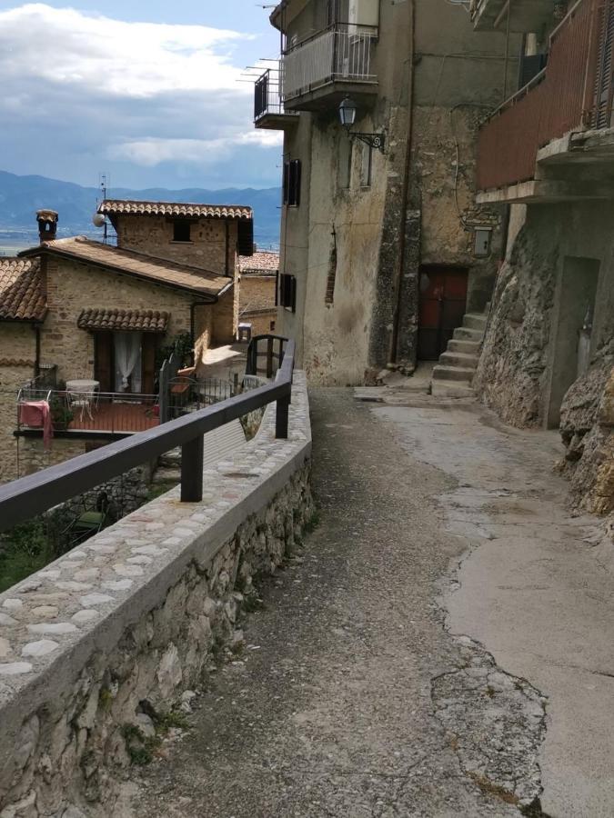 Il Torrione Βίλα Poggio Bustone Εξωτερικό φωτογραφία