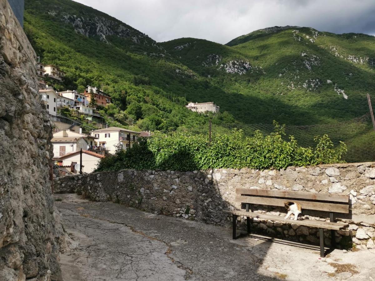 Il Torrione Βίλα Poggio Bustone Εξωτερικό φωτογραφία